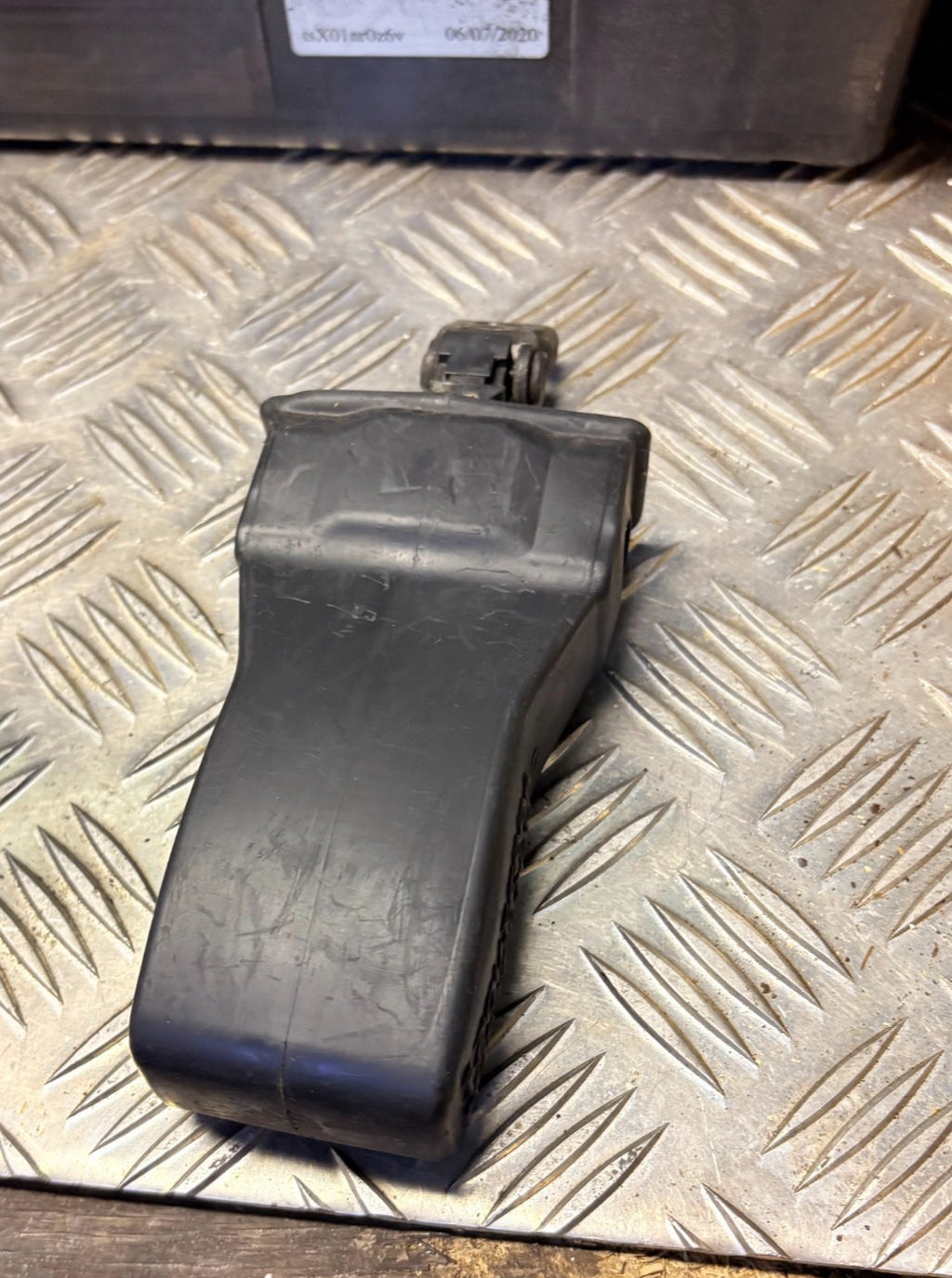 SEAT IBIZA 2010 Driver Rear Right Side DOOR CHECK STRAP