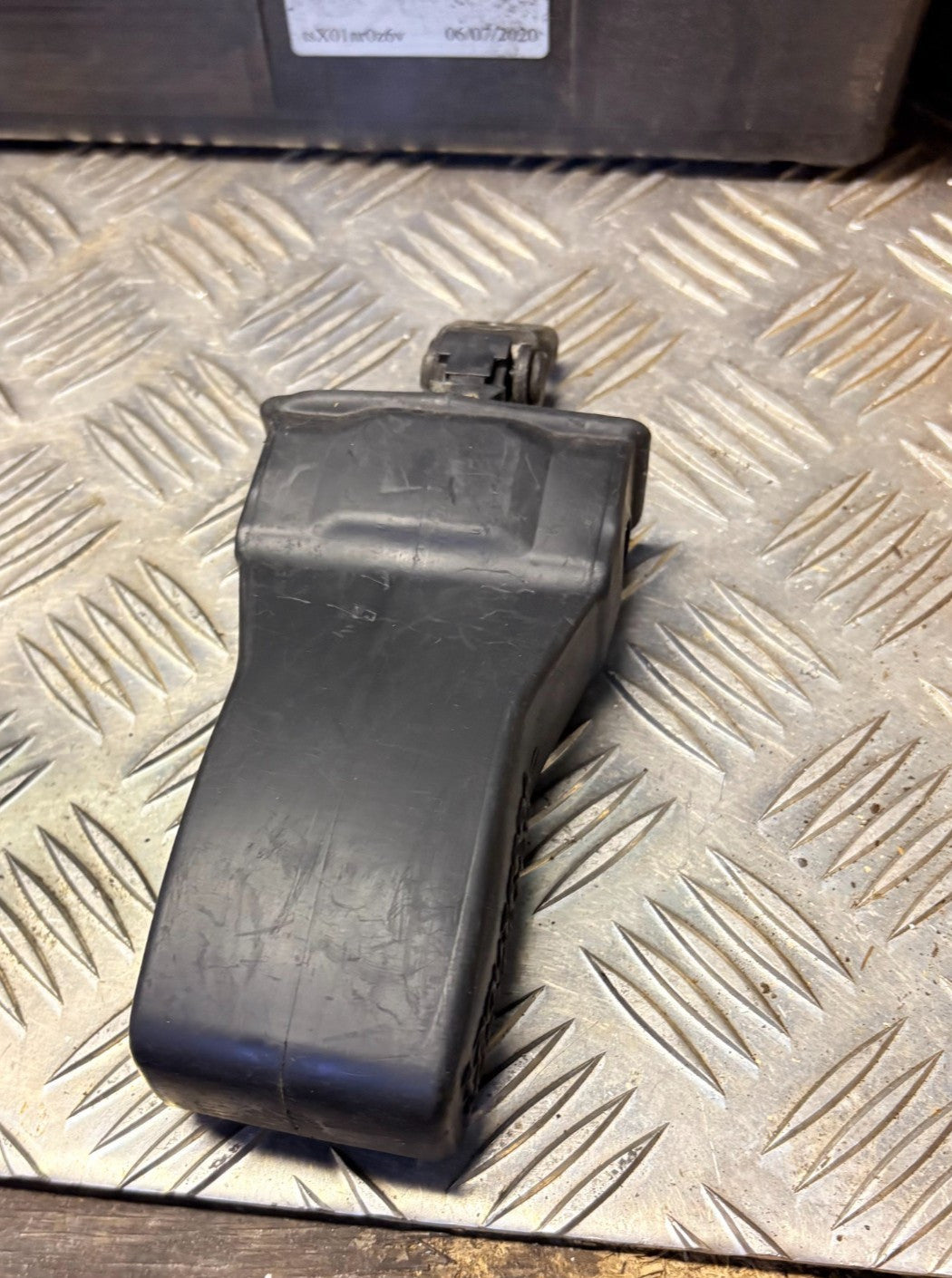 SEAT IBIZA 2010 Driver Rear Right Side DOOR CHECK STRAP