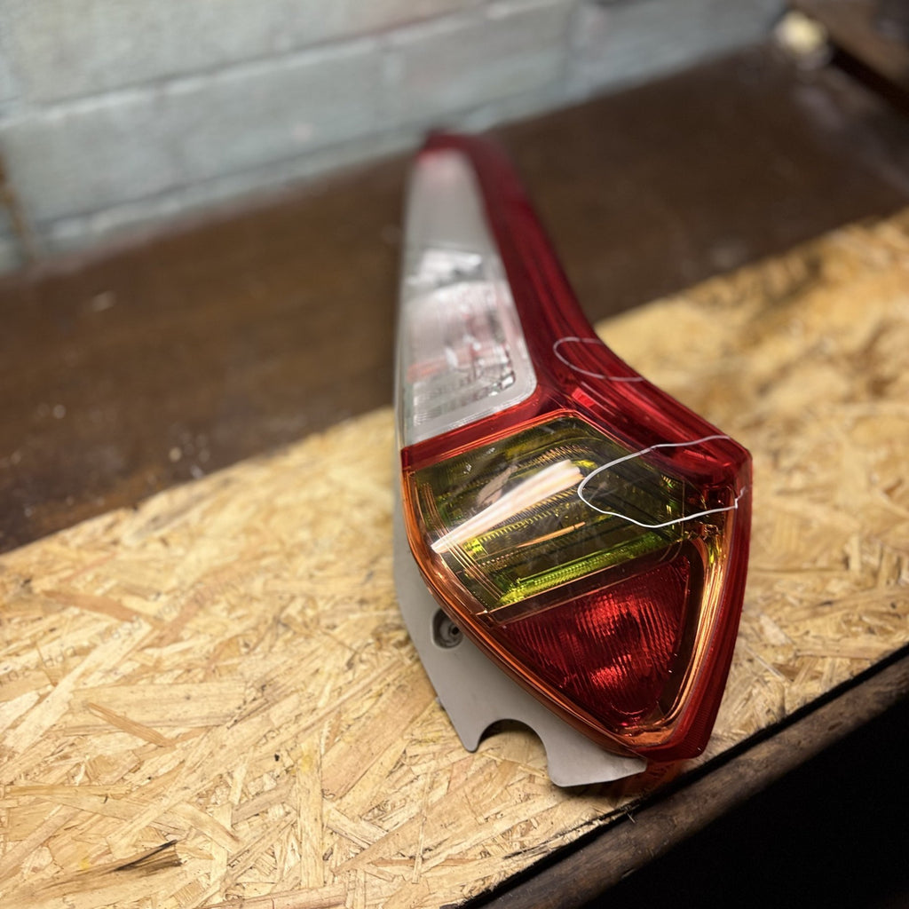 MG3 2011‑2024 Rear Right Tail Light 220‑40013 Driver Side