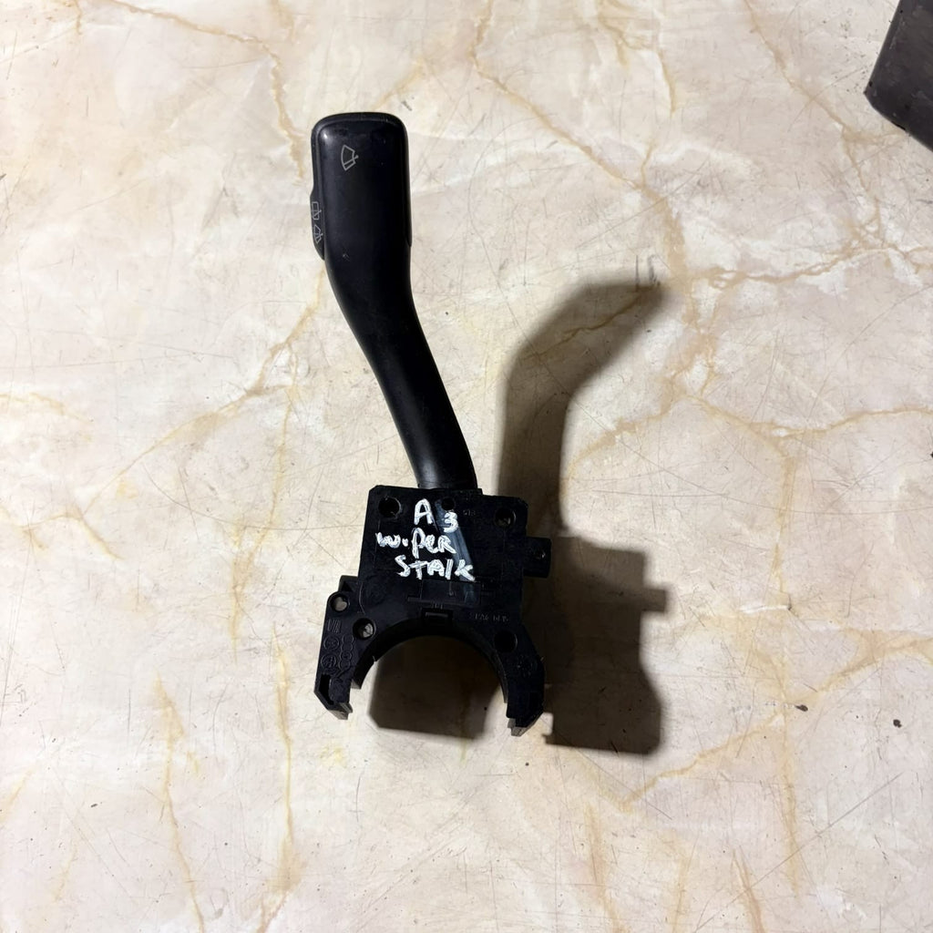 Audi A3 S3 8L 8P 1996-2013 Windscreen Wiper Stalk Control Lever 4B0953503F