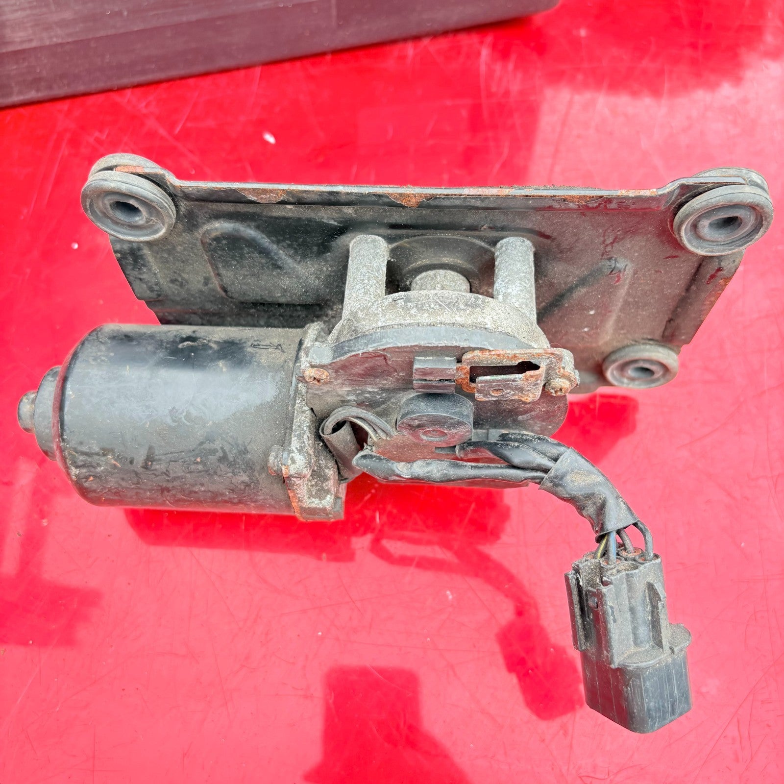 KIA SEDONA 2004 WIPER MOTOR FRONT