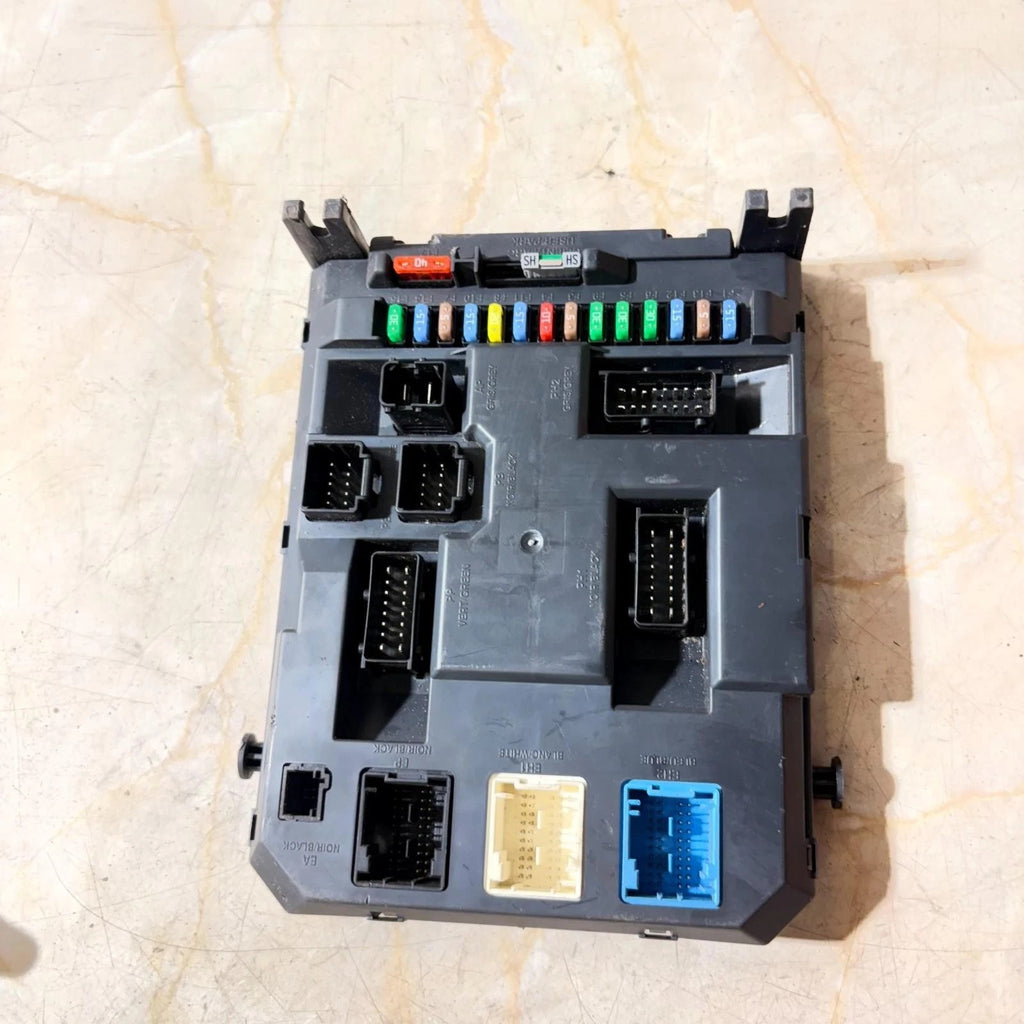 CITROEN C3 ULTRA + 2013 BSM BODY CONTROL MODULE 9666952280