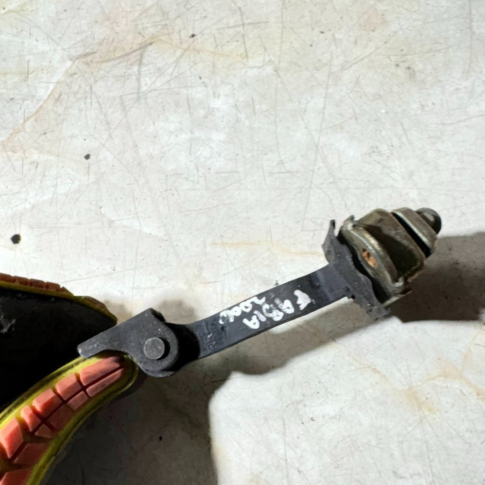 SKODA FABIA 2006 MK1 DRIVER SIDE REAR DOOR CHECK STRAP