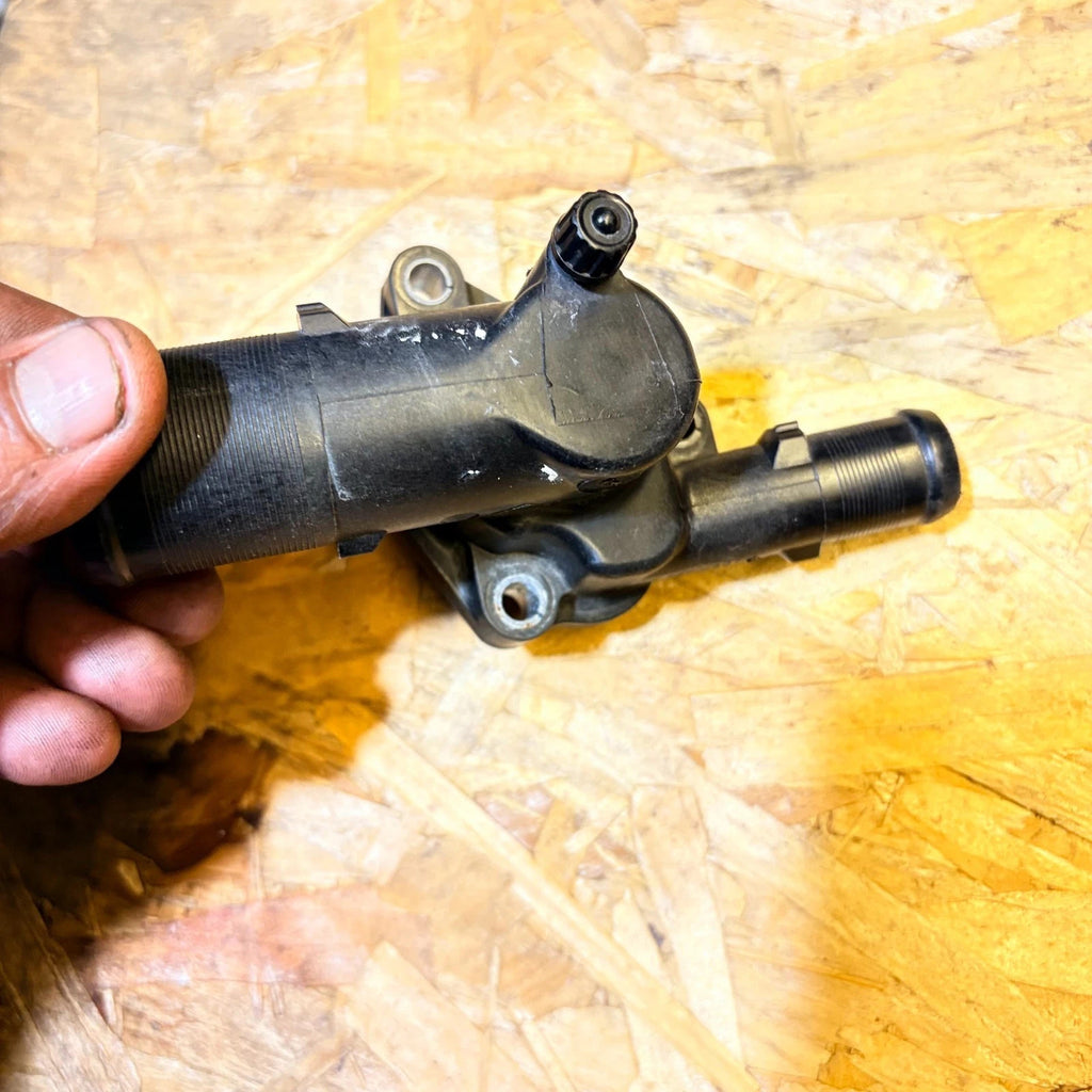 Thermostat housing for Renault