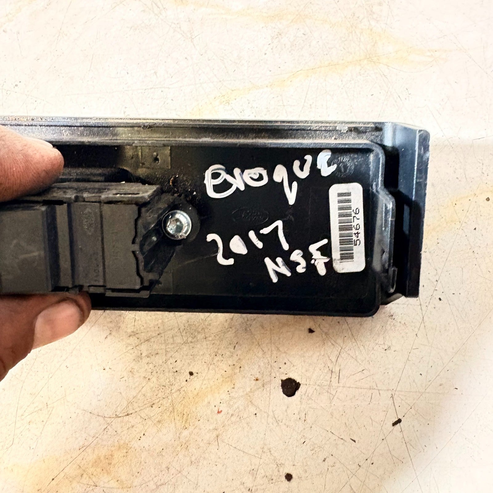 RANGE ROVER EVOQUE L538 2011-2018 WINDOW SWITCH FRONT PASSENGER SIDE BJ3223878E