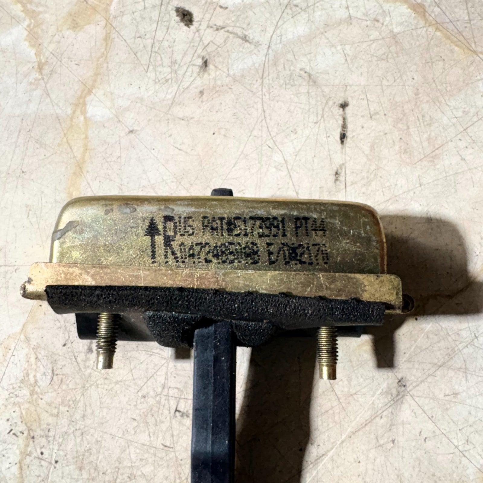 2002 Chrysler PT Cruiser Door Check Strap 04724850AB