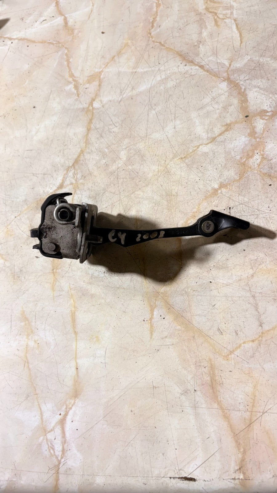 CITROEN C4 2001 PASSENGER FRONT LEFT DOOR CHECK STRAP