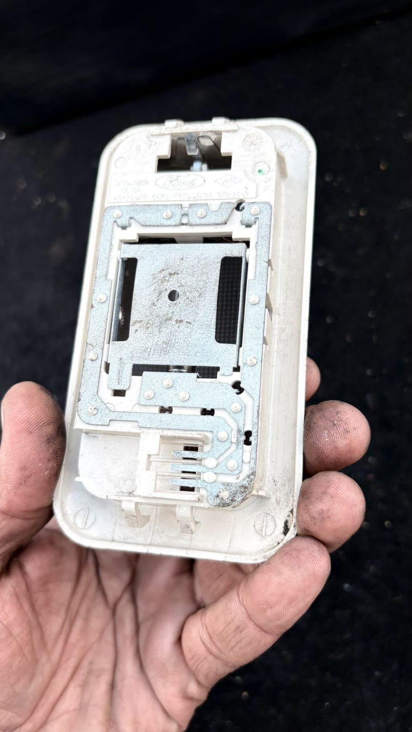 FORD KA MK2 RU8 2010/FIAT 500/FIAT PUNTO INTERIOR LIGHT