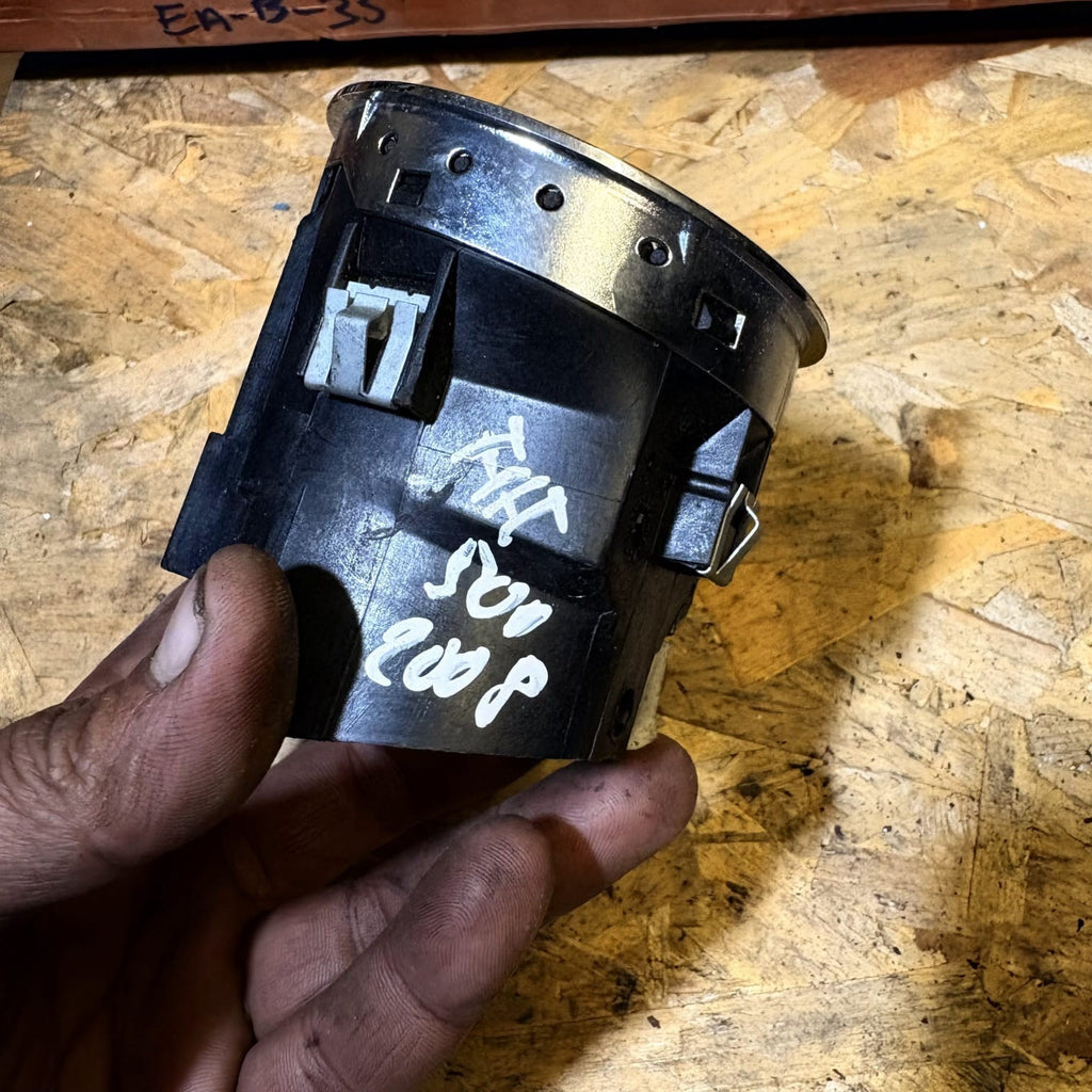 2008 FIAT 500 DASHBOARD HEATER AIR VENT 226614