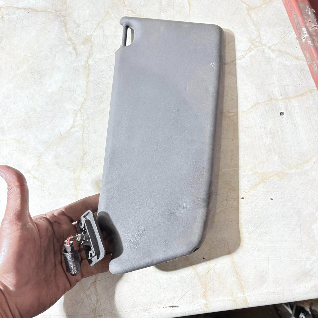 VAUXHALL ASTRA H MK5 5 DOOR SUN VISOR DRIVER SIDE RIGHT OFFSIDE 04-10 13113043
