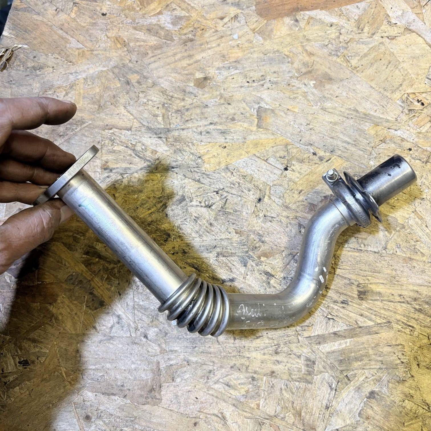 SKODA OCTAVIA MK2 1.6 TDI ENGINE CAY EGR COOLER CONNECTING PIPE