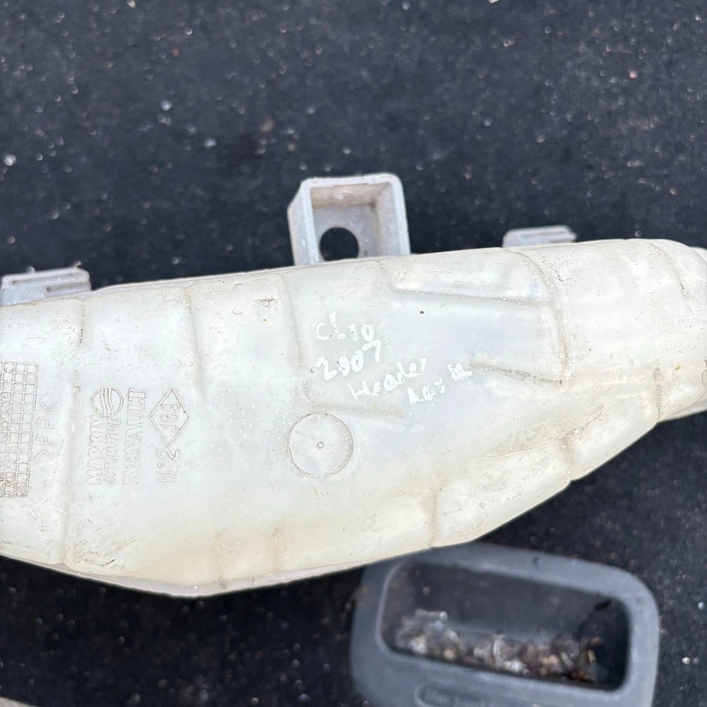 Renault Clio III 2005-2014 Coolant Expansion Tank Header Bottle 1.2 1.5 dCi