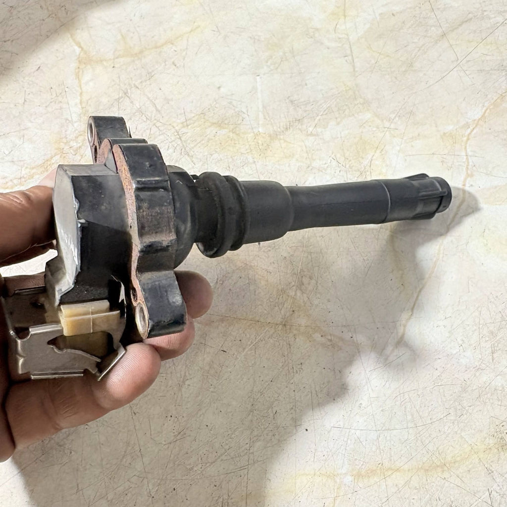 BMW X5 E53 3.0 4.4 4.6 PETROL IGNITION COIL 1748017