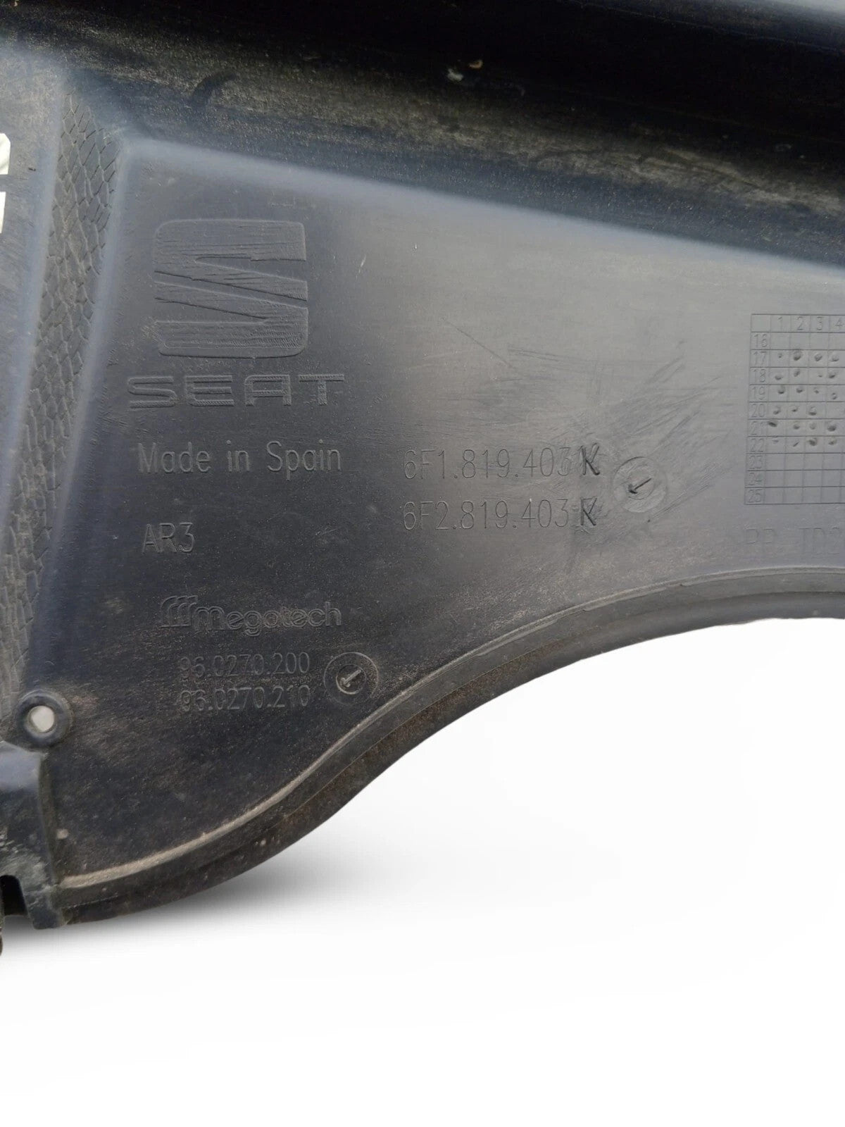 Seat Ibiza Mk5 6f Front Left Passenger Side Scuttle Panel Wiper Cover 6F1819403K