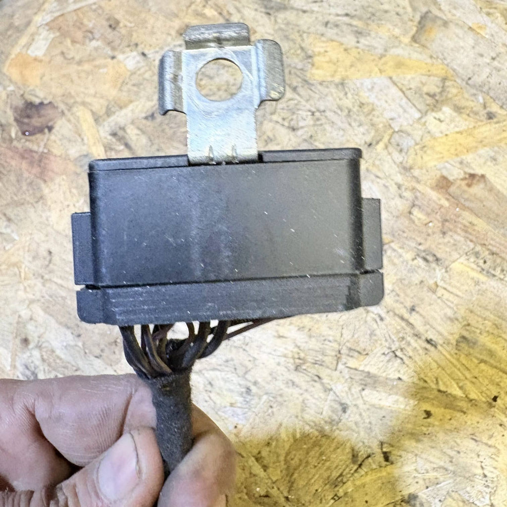 8364646 965775 BMW Connector Plug Unit Computer Wire Socket OE