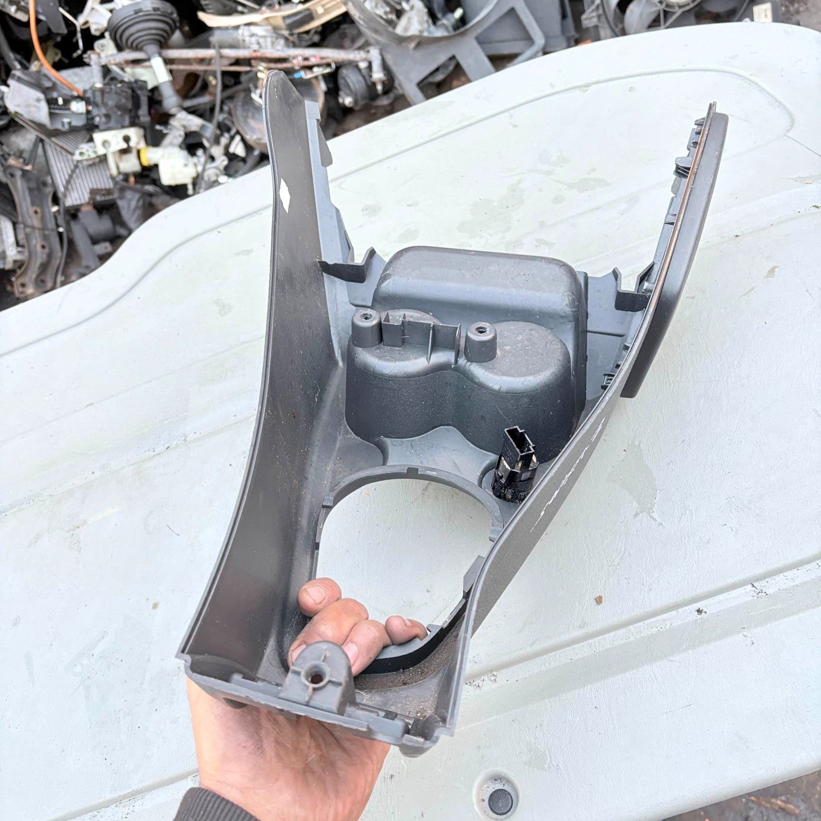 DACIA LOGAN 2013-2017 INTERIOR CUP HOLDER GEAR SURROUND TRIM