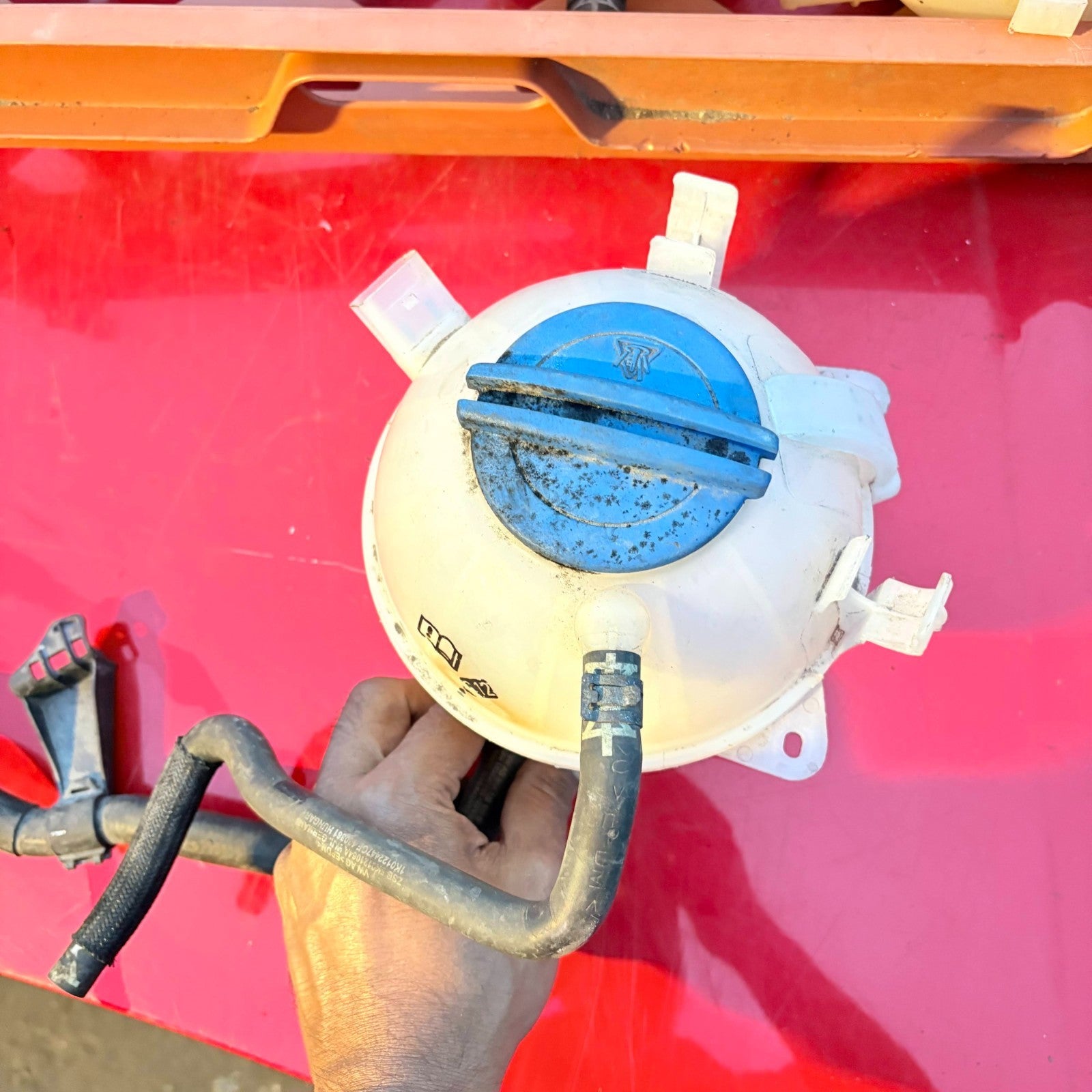 CADDY ENGINE EXPANSION OVERFLOW TANK BOTTLE