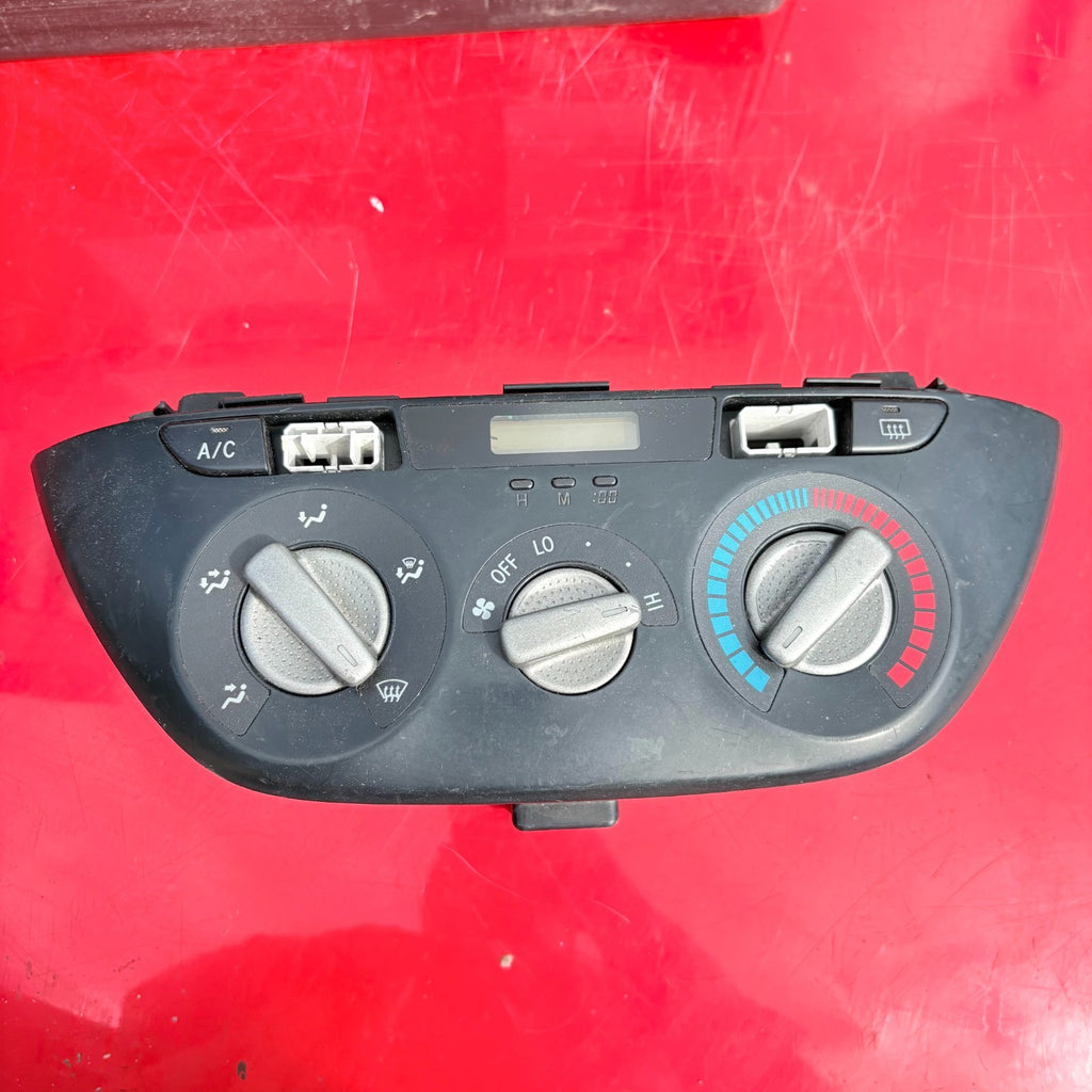 Toyota RAV-4 2003 Climate Control Panel (Heater Control Switches) 455916-2020