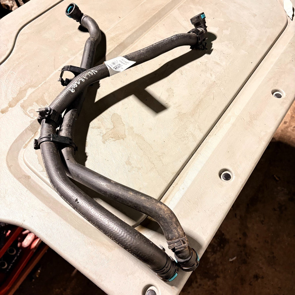 Range Rover Velar L560 2.0D Heater Coolant Hose Pipes GX73-18C266-AE AJ200D 2019