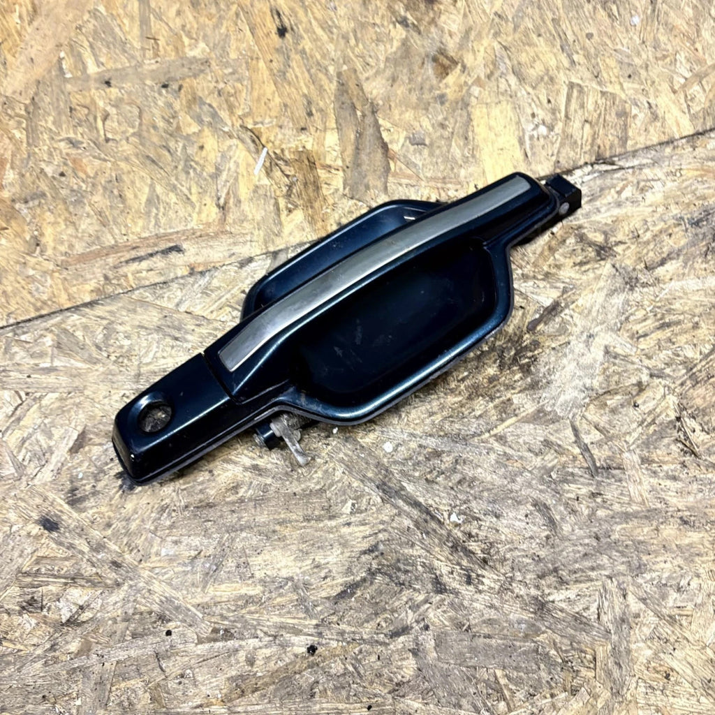 Mitsubishi Shogun Pajero Mk3 2000-2006 Front Left Door Handle Blue V68W V78W