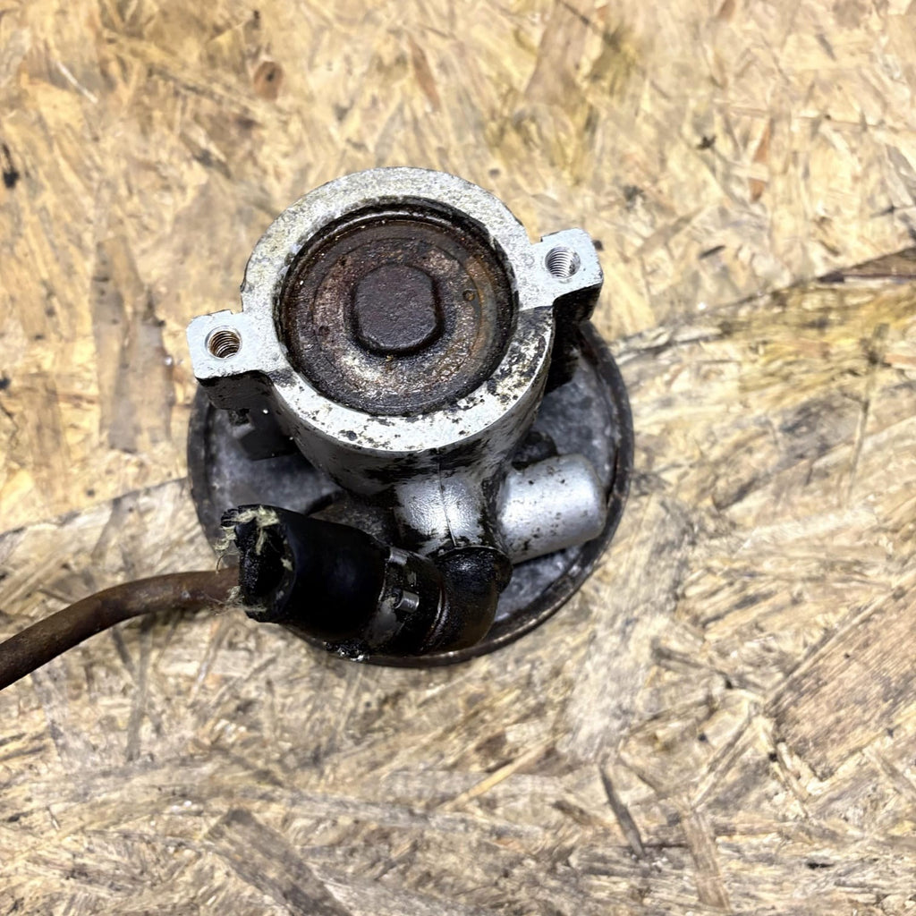 Citroen Xsara Peugeot 306 1.4 KFX TU3JP Power Steering Pump 26049438 9634070580
