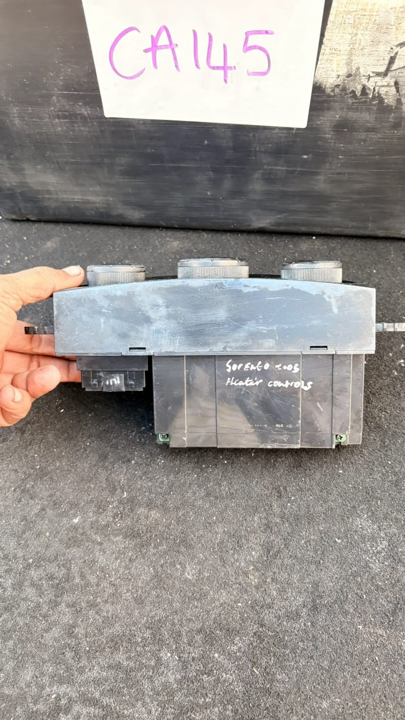 Kia Sorento Mk1 JC 2002-2006 Manual Heater AC Climate Panel 97250-3E500 RHD