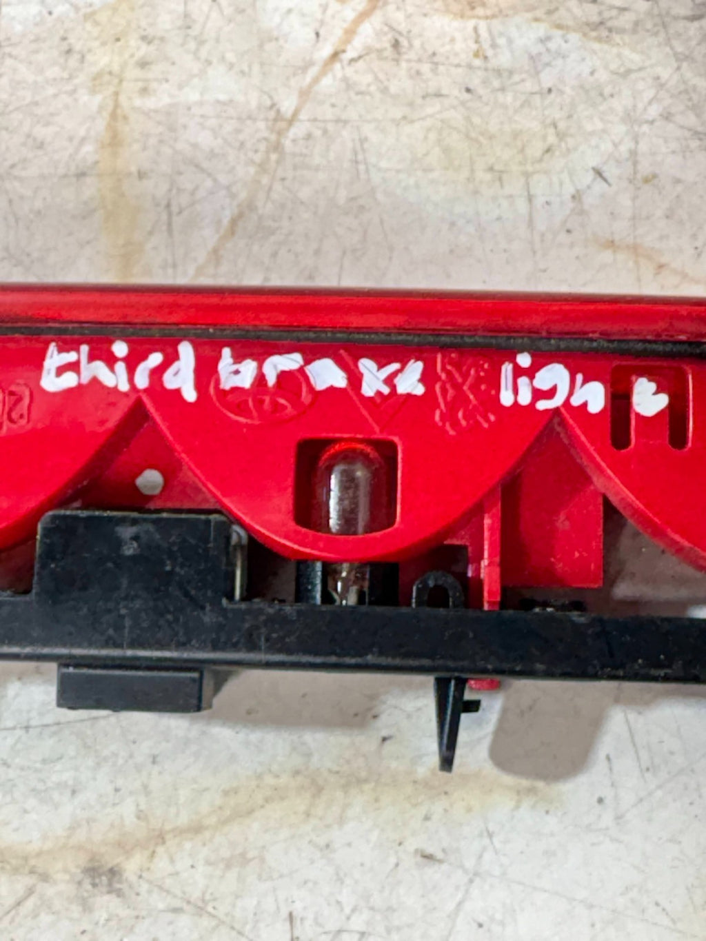 Toyota Aygo AB10 2006 Third brake center stop light 3834ABS