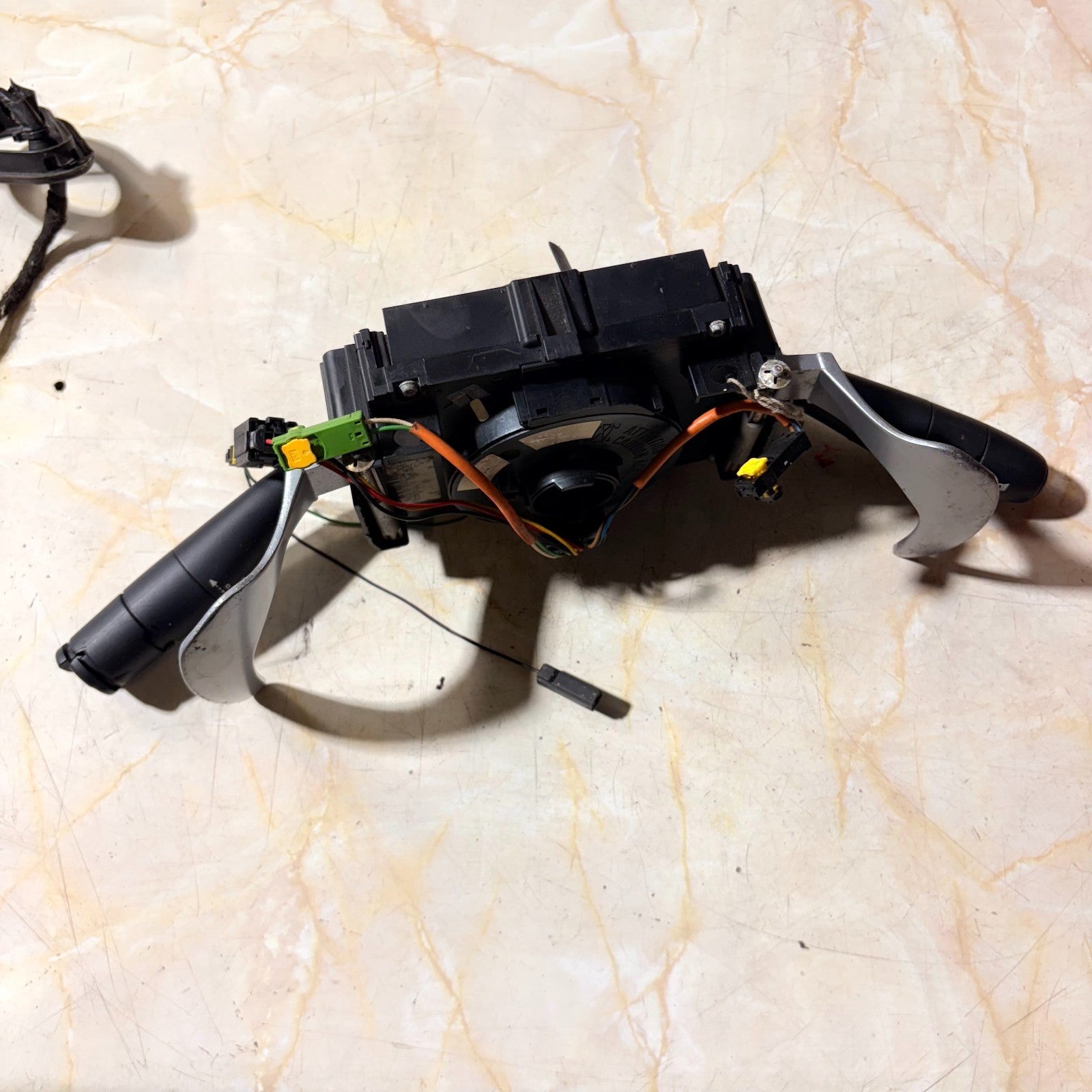 2004 CITROEN C3 Comms Unit and Stalks