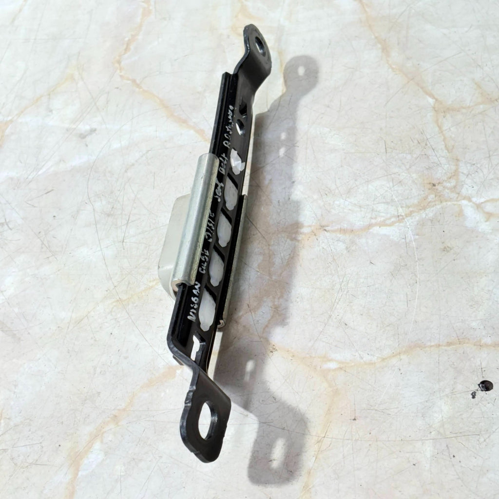Nissan Juke F15 2010-2019 Seat Belt Height Adjuster Rail Slider B-Pillar