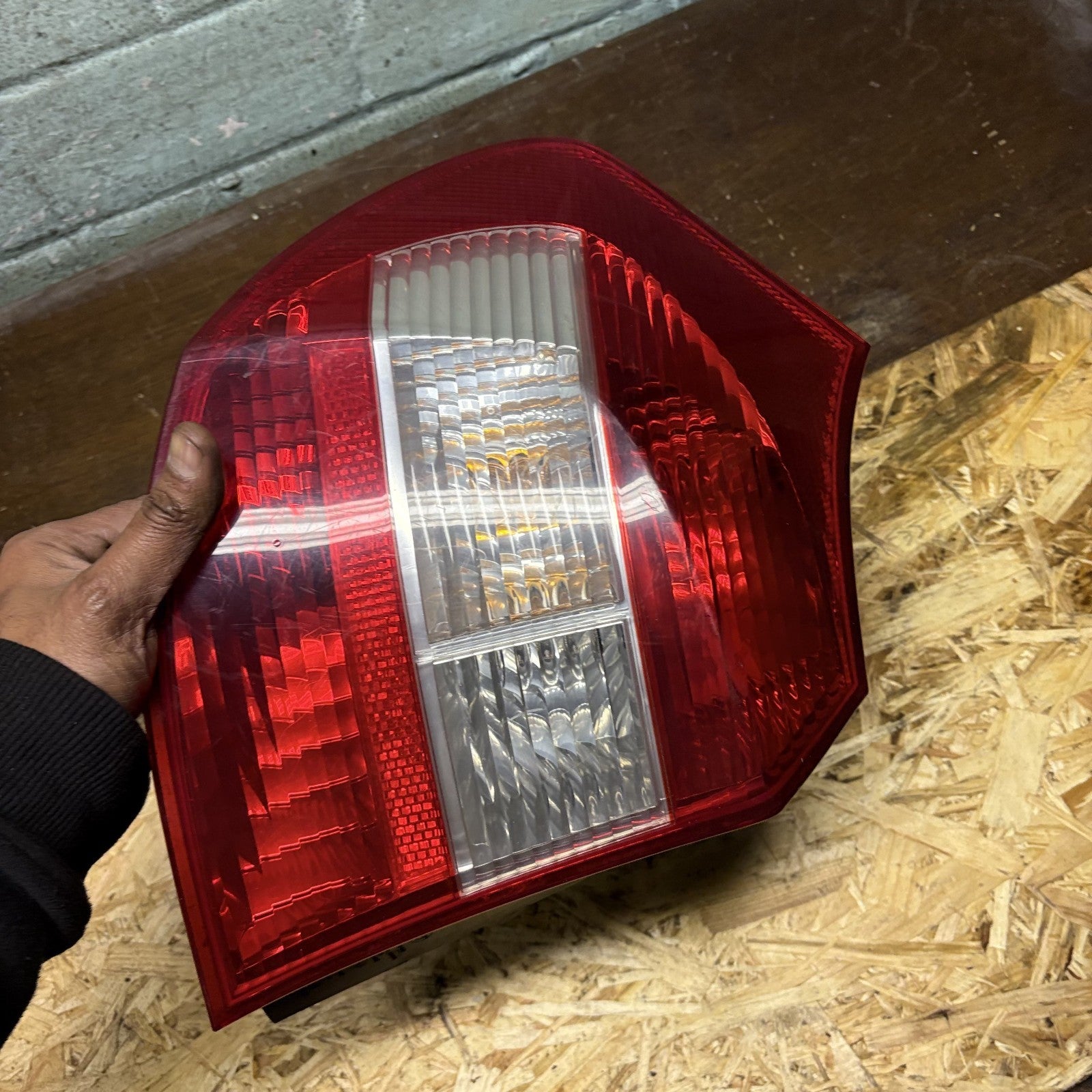BMW 1 Series E87 2004-2011 Rear Left Tail Light 6924501