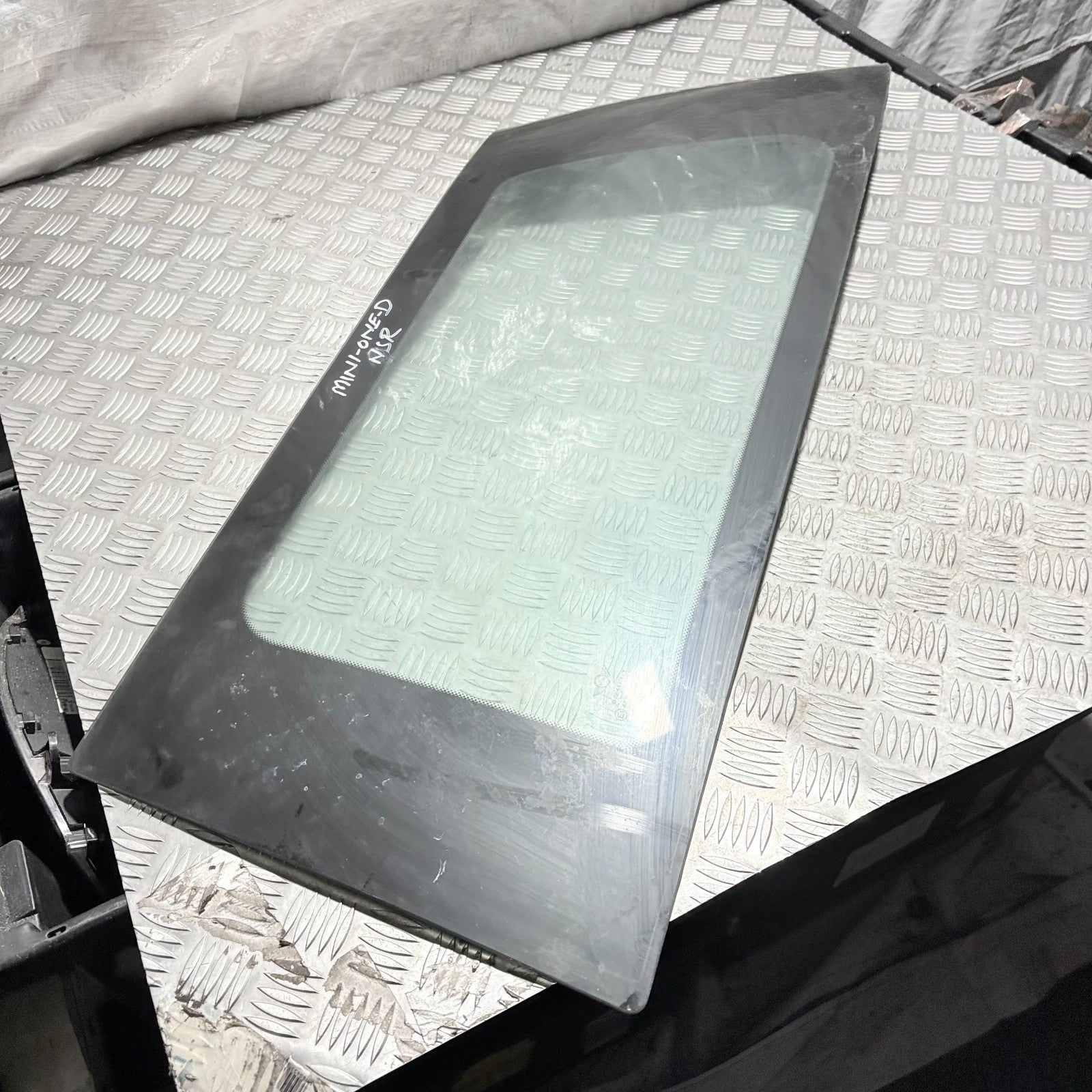 BMW MINI Cooper One R56 Left Rear Passenger Side Quarter Side Window Glass