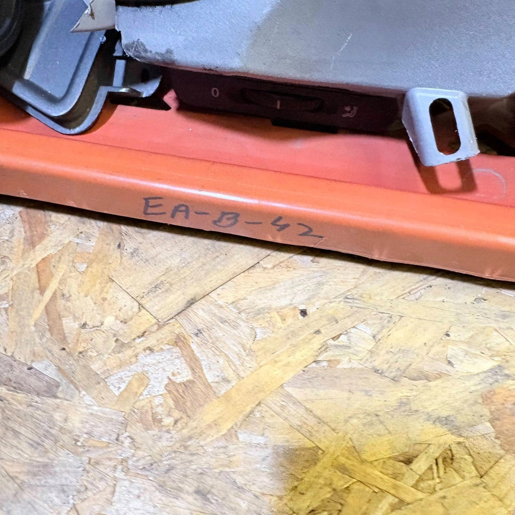 TOYOTA COROLLA MK9 2003 PASSENGER SIDE FRONT INTERIOR TRIM 67492-12460