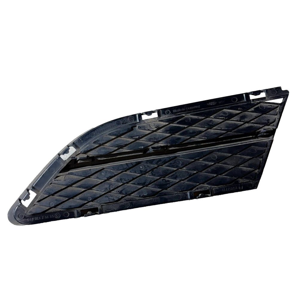 BMW 3 SERIES 318i 318d 08-12 FRONT BUMPER LOWER RIGHT FOG LIGHT GRILLE 511171384