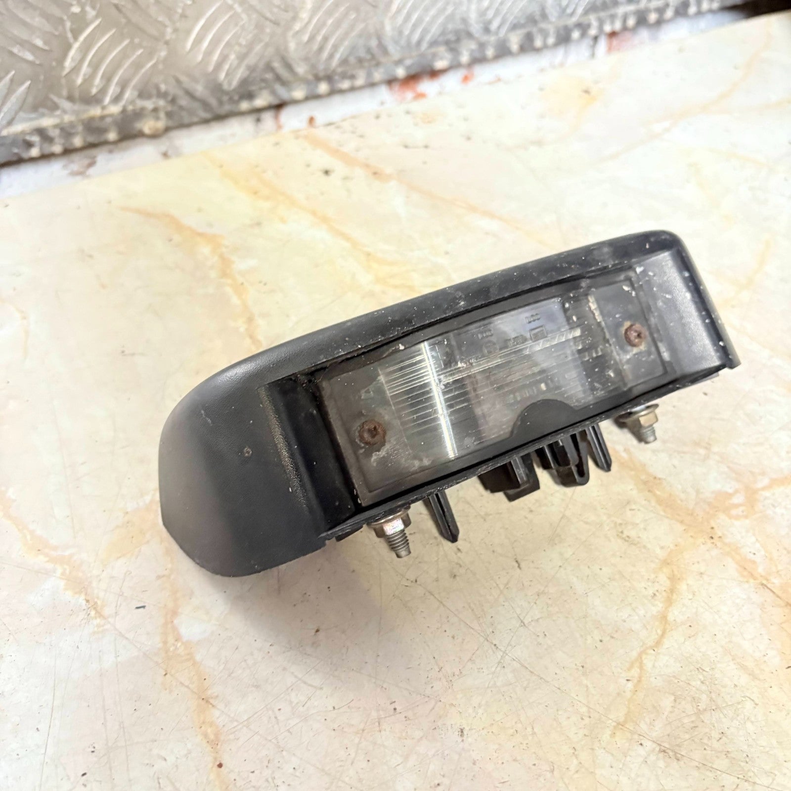 Vauxhall Vivaro Renault Trafic Primastar Rear Left Number Plate Light Lamp 07-14