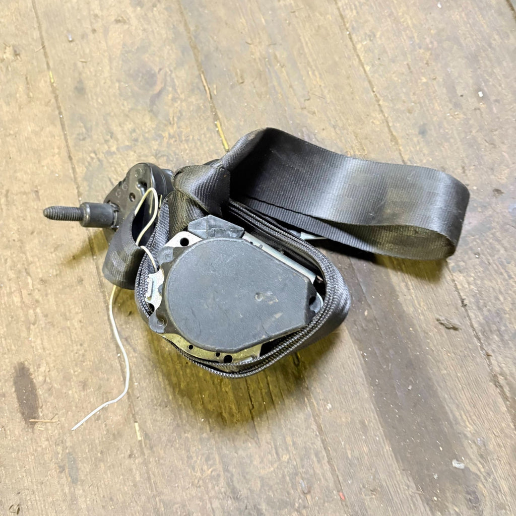 Renault Clio MK4 X98 2013-2019 Rear Middle Centre Seat Belt 888503110R 5 Door