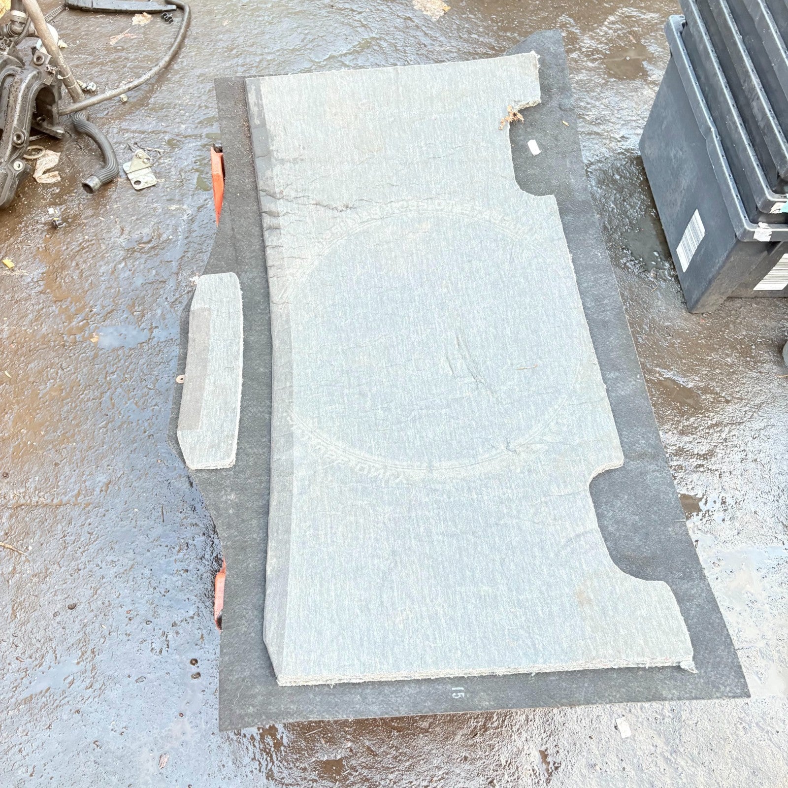 NISSAN BOOT FLOOR CARPET BOARD REAR LUGGAGE LOAD FLOOR TRIM GREY