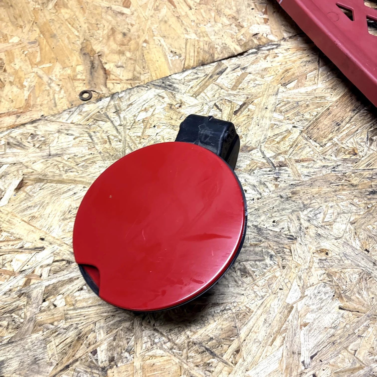 Peugeot 207 CC 2007-2015 Fuel Filler Flap Red 9681730680