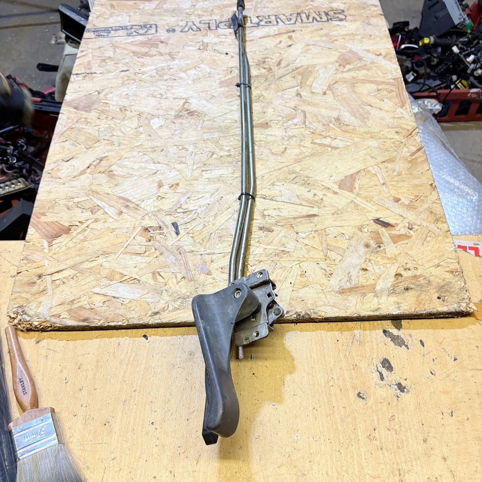 Peugeot BOXER N/S FRONT DOOR LOCK MECHANISM