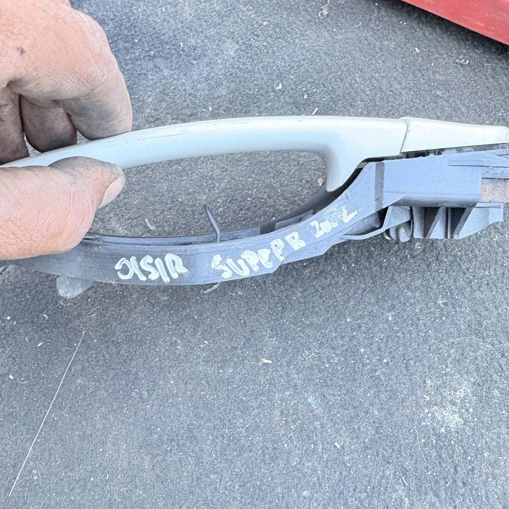 Skoda Superb Driver Rear Exterior Door Handle 2002 6Y0887885886