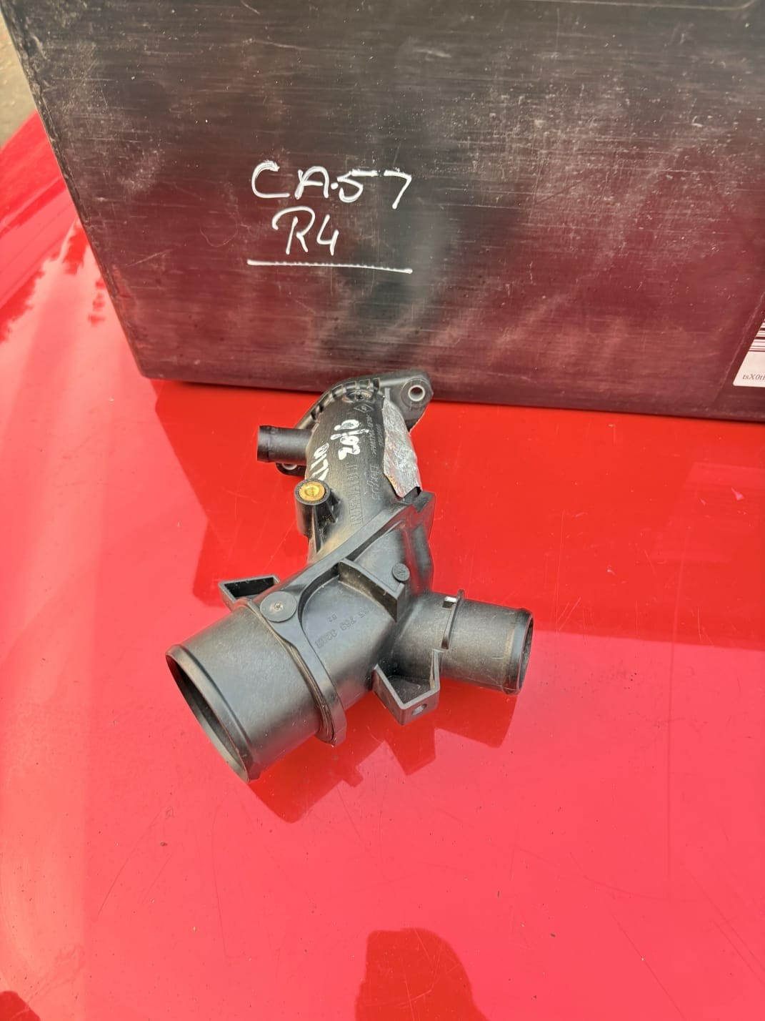 RENAULT CAPTUR 2016 Mk1 1.5 DCI AIR INTAKE PIPE HOSE 1207500