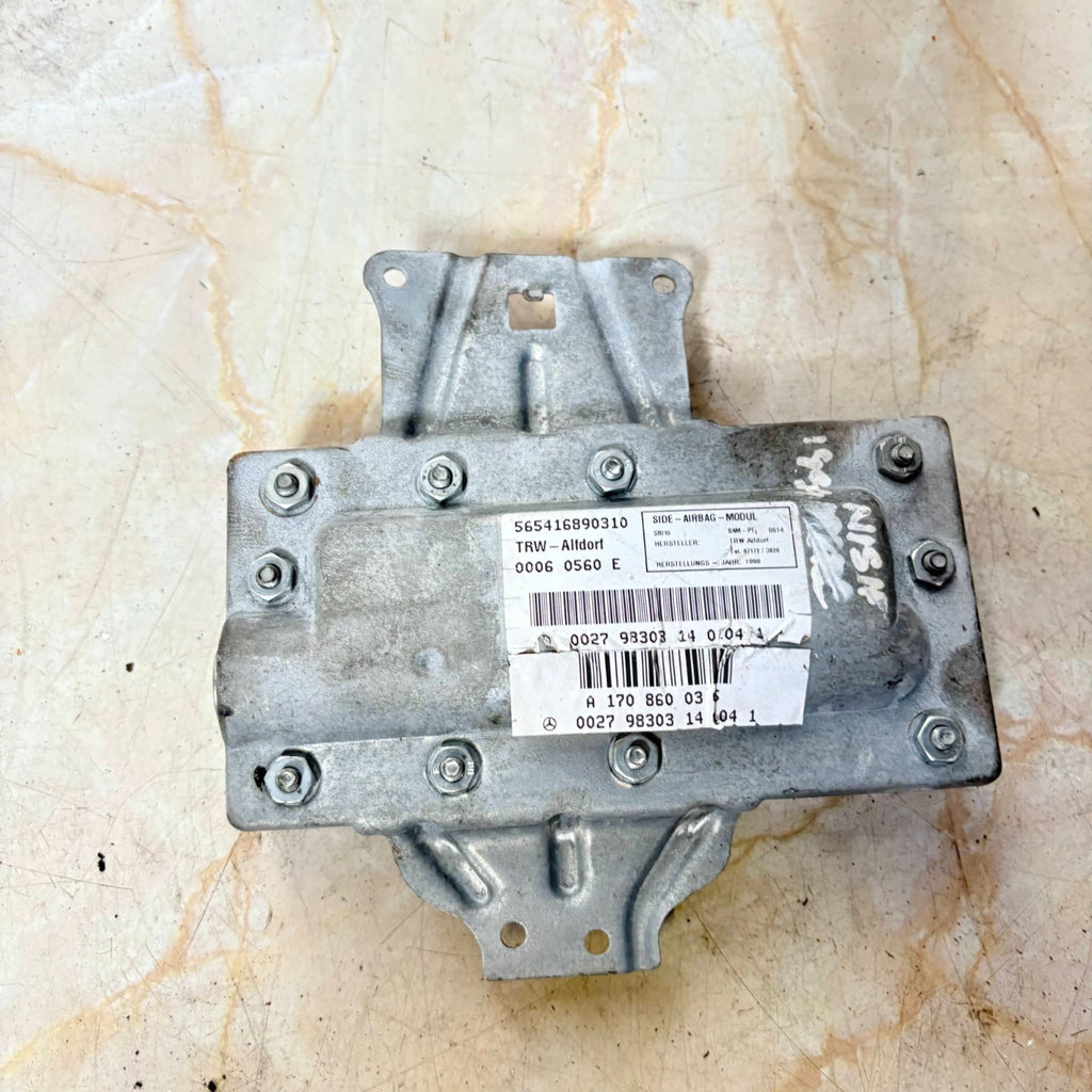 Mercedes W202 W208 Front Left N/S Door Card Air Module A1708600305