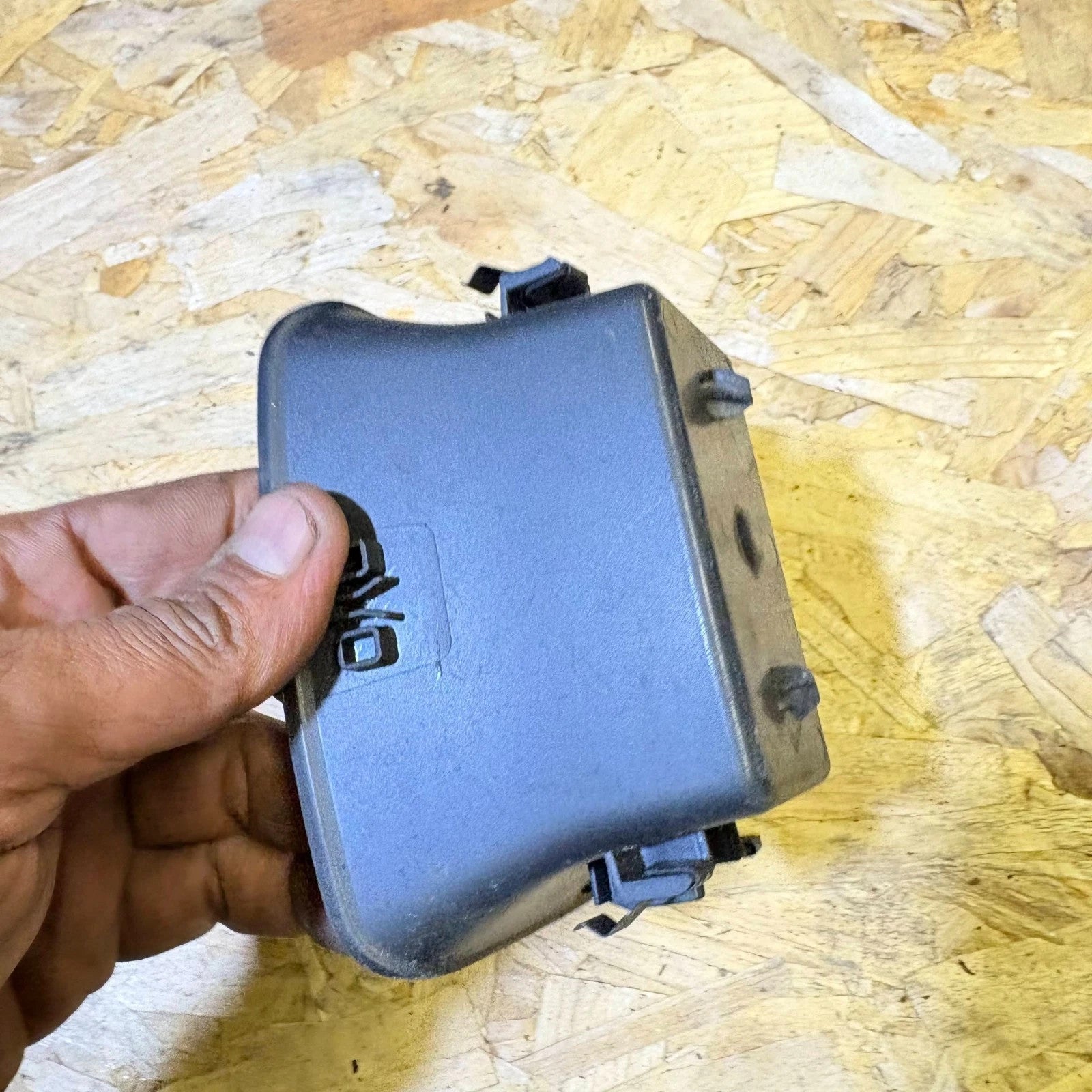Audi A3 8V Rear Centre Console Tray Cubby 8V0864981 Sportback Saloon 2013-2020