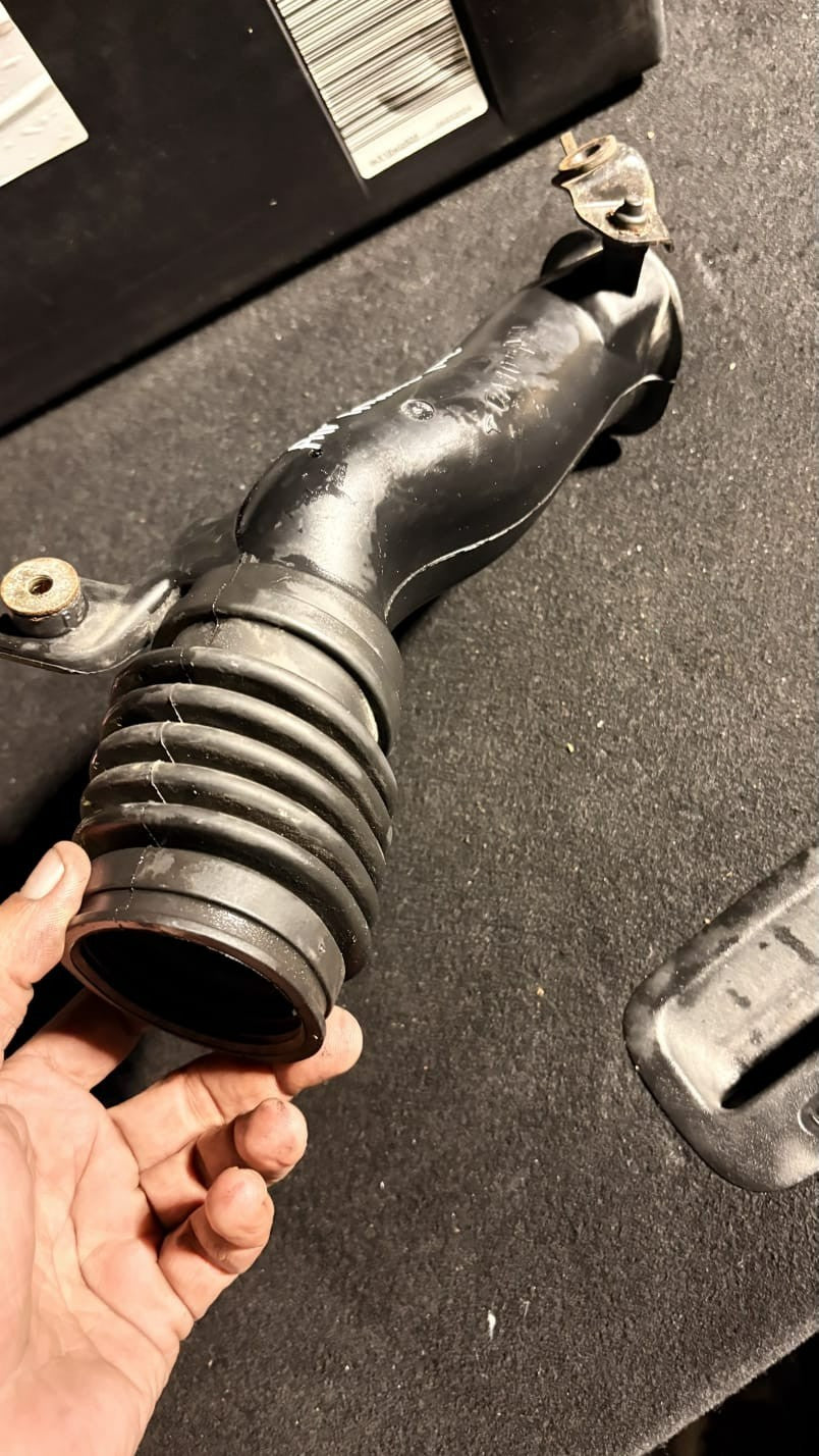HONDA CIVIC MK7 01-05 1.4 PETROL AIR INTAKE PIPE HOSE