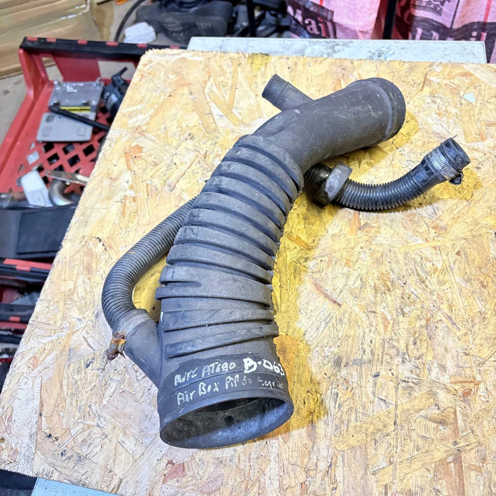 Mercedes Atego 1998-2004 Air Intake Pipe