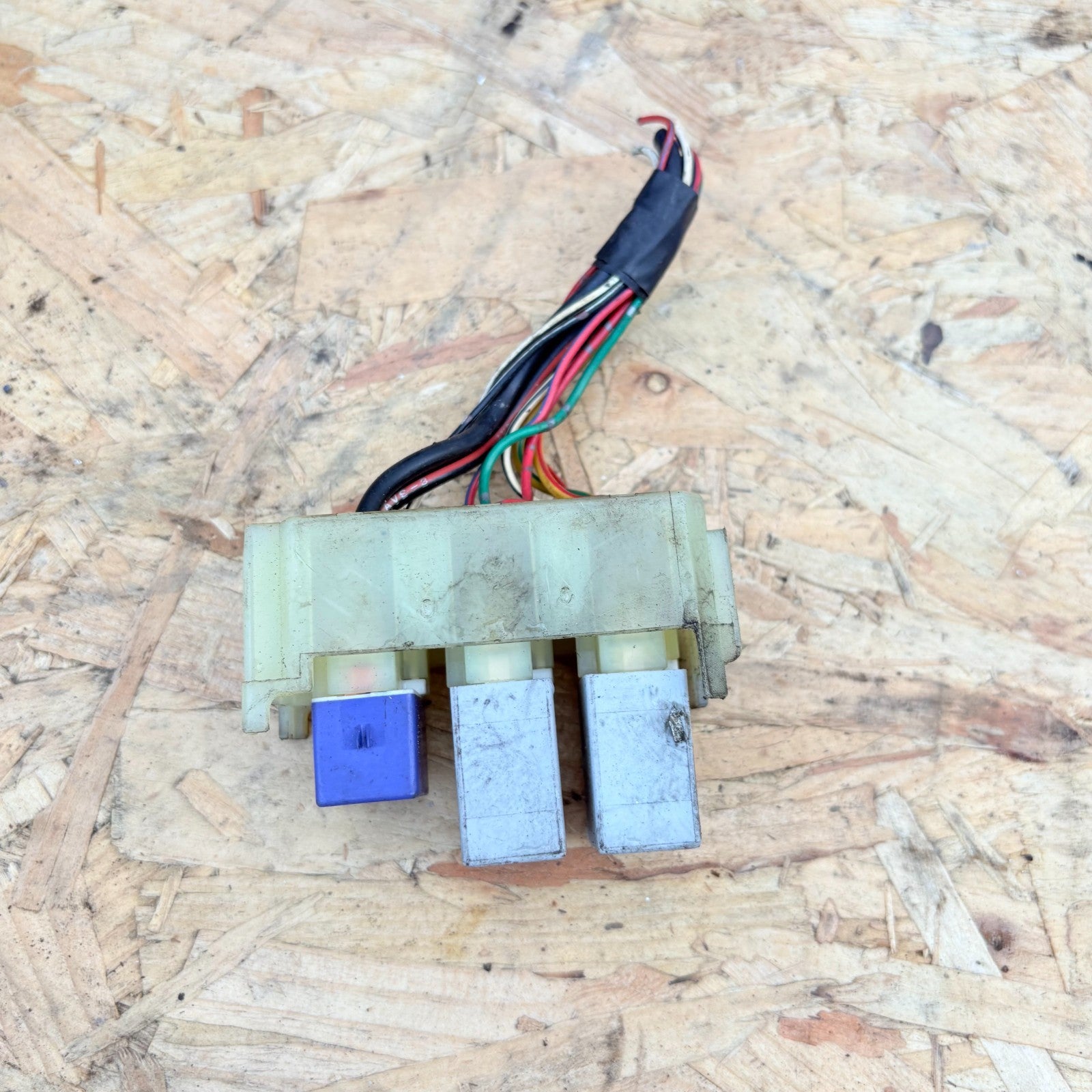 Relay module for Toyota Coroll 2006