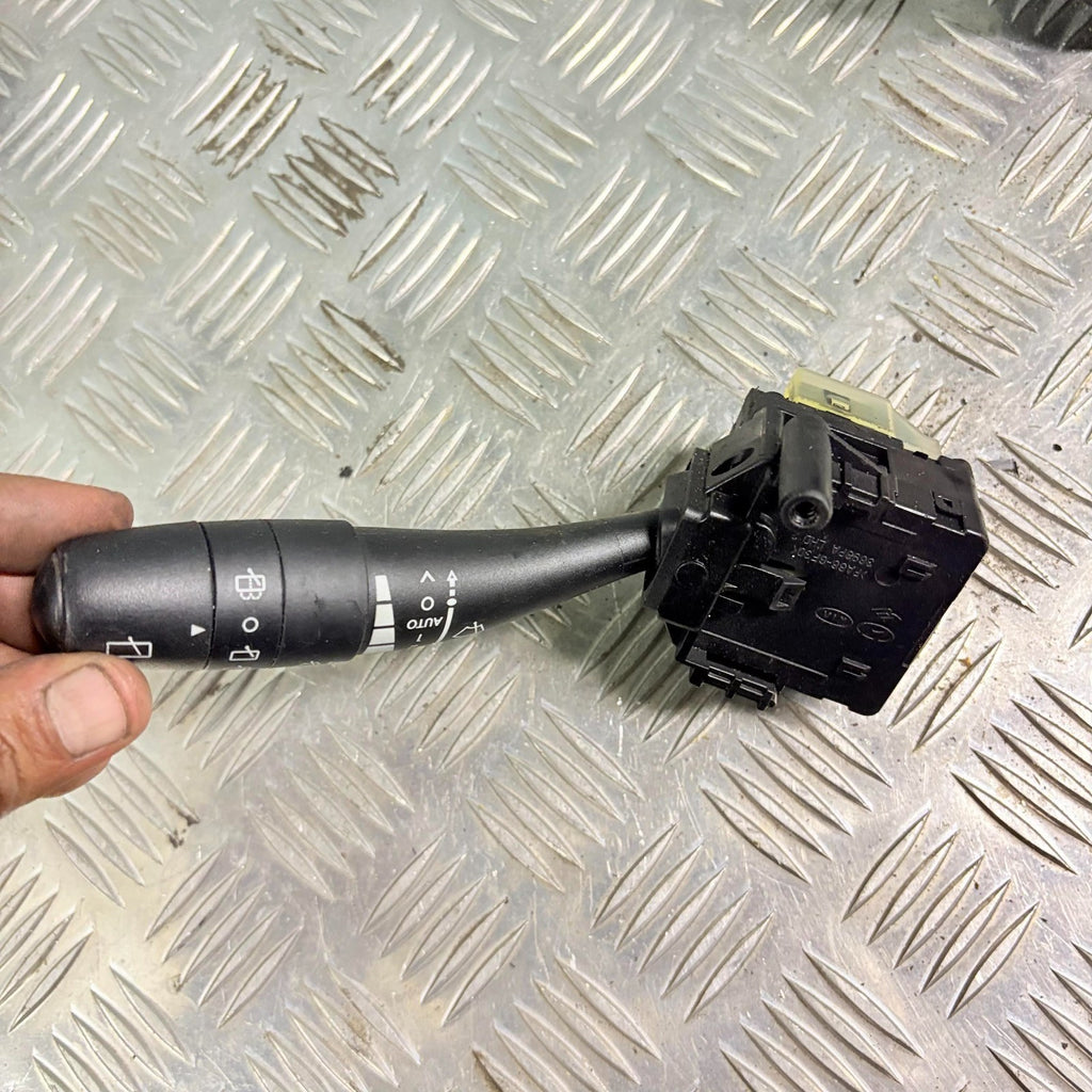 HYUNDAI I30 MK1 WIPER/WASHER STALK SWITCH 3693PA 2007-2012