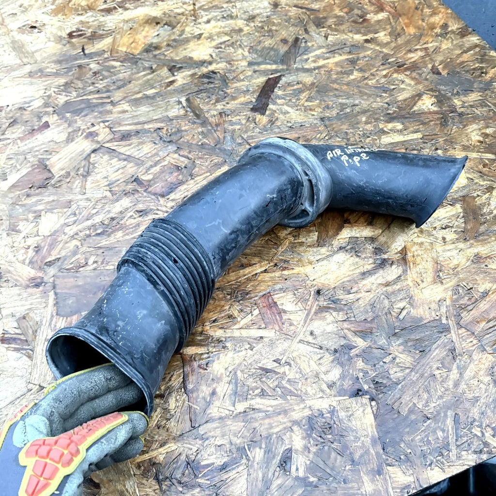 Porsche Cayenne 9P S 4.5 2008 O/S/F Air Intake Pipe 7L5129609 7L5129752 14505537