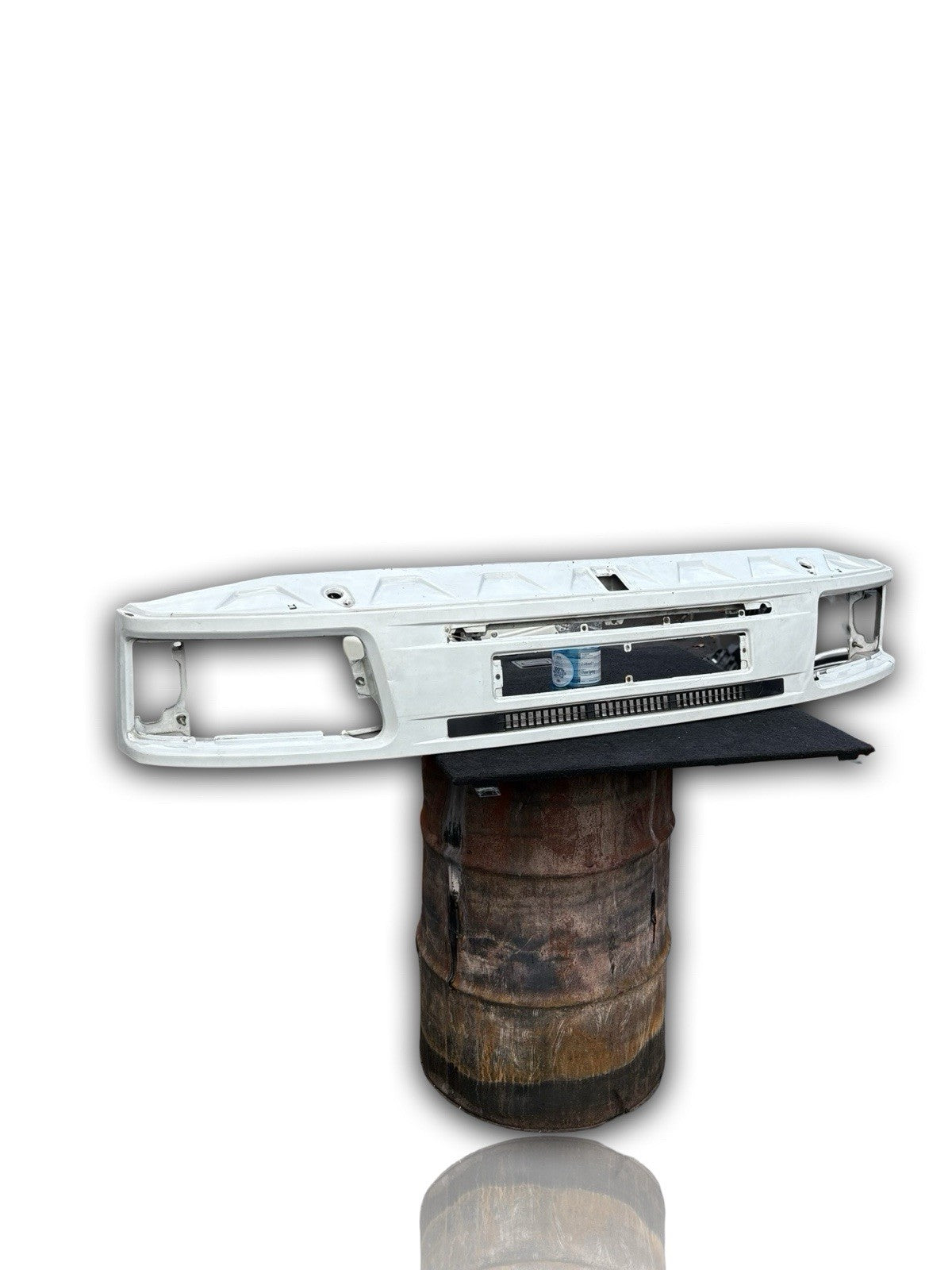 Iveco TurboDaily 35-10 3510 Slam Panel Headlight Grille Surround 1989-1999