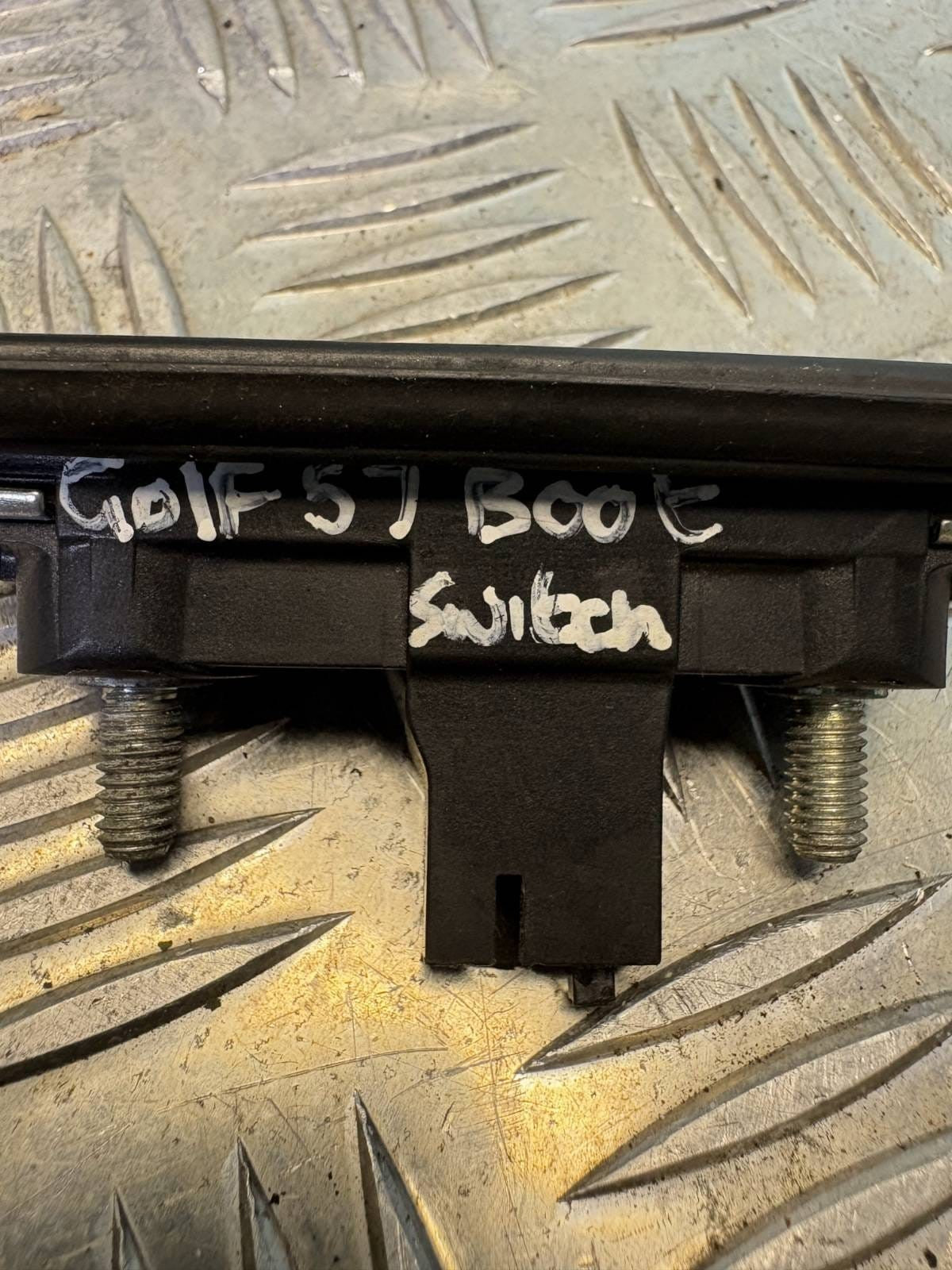 VW Golf Mk5 Boot Switch g534707