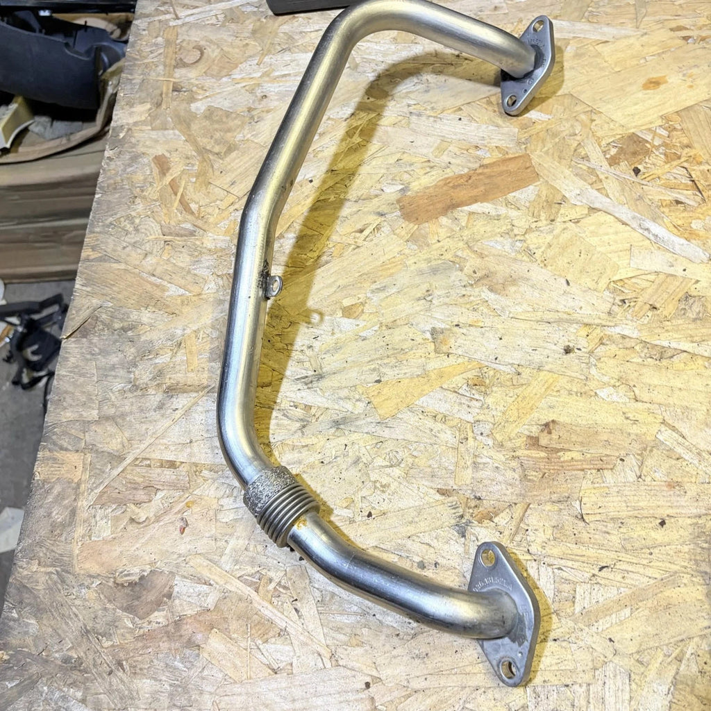 VW 05-07 Golf Plus 06-09 Golf Mk5 06-11 Jetta 2.0TDI EGR Valve Pipe 03G131521A